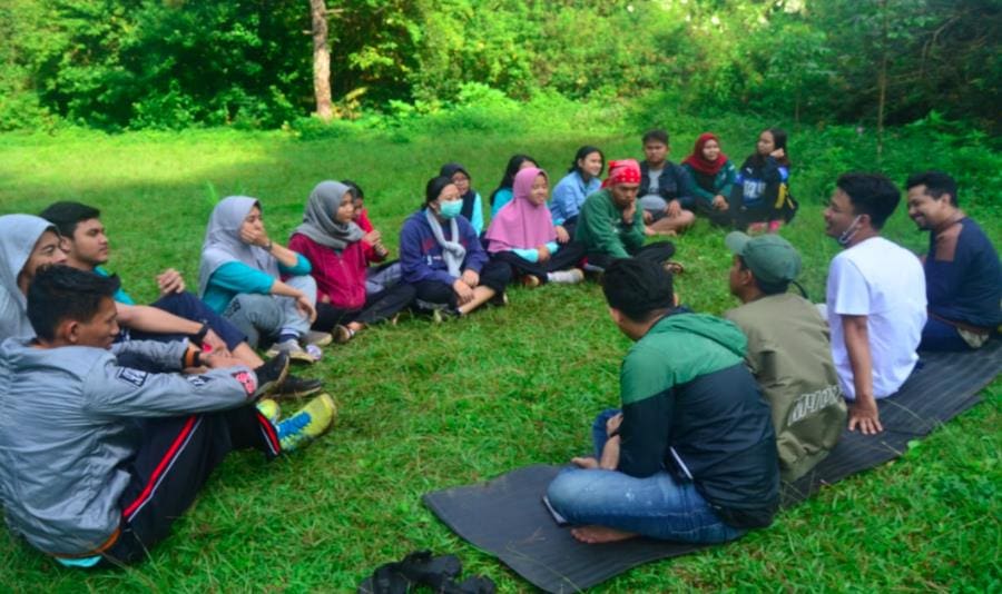 Alumni Meeting of D3 Marketing Management Study Program